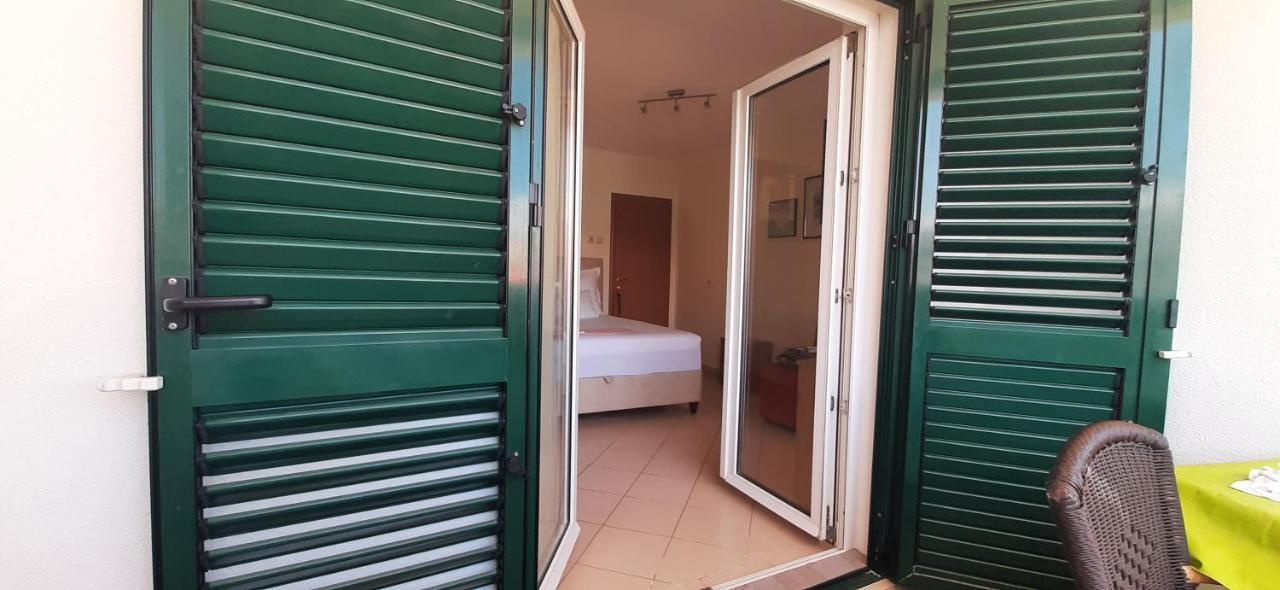 Apartments Feniks Pag Town Luaran gambar